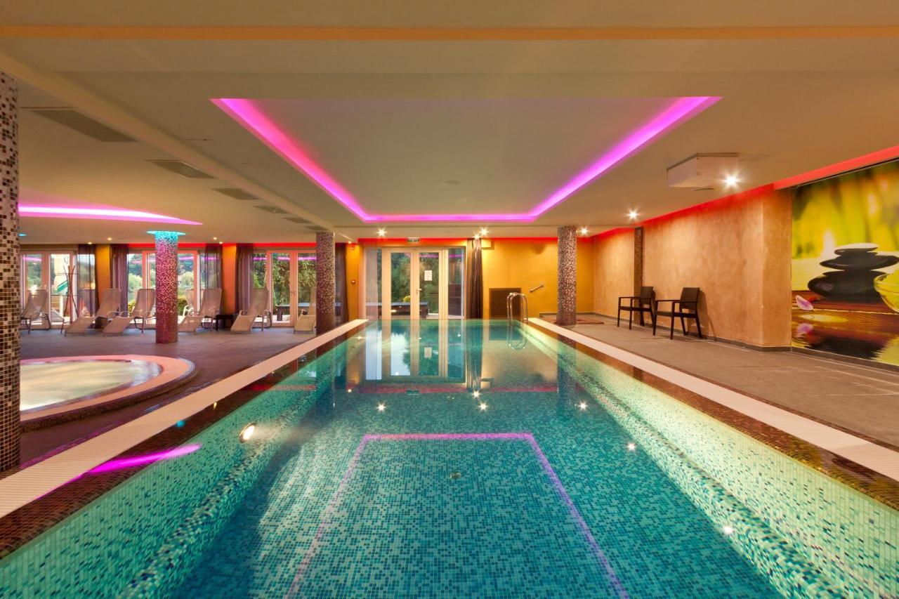 To Wellness Hotel Bánk 외부 사진