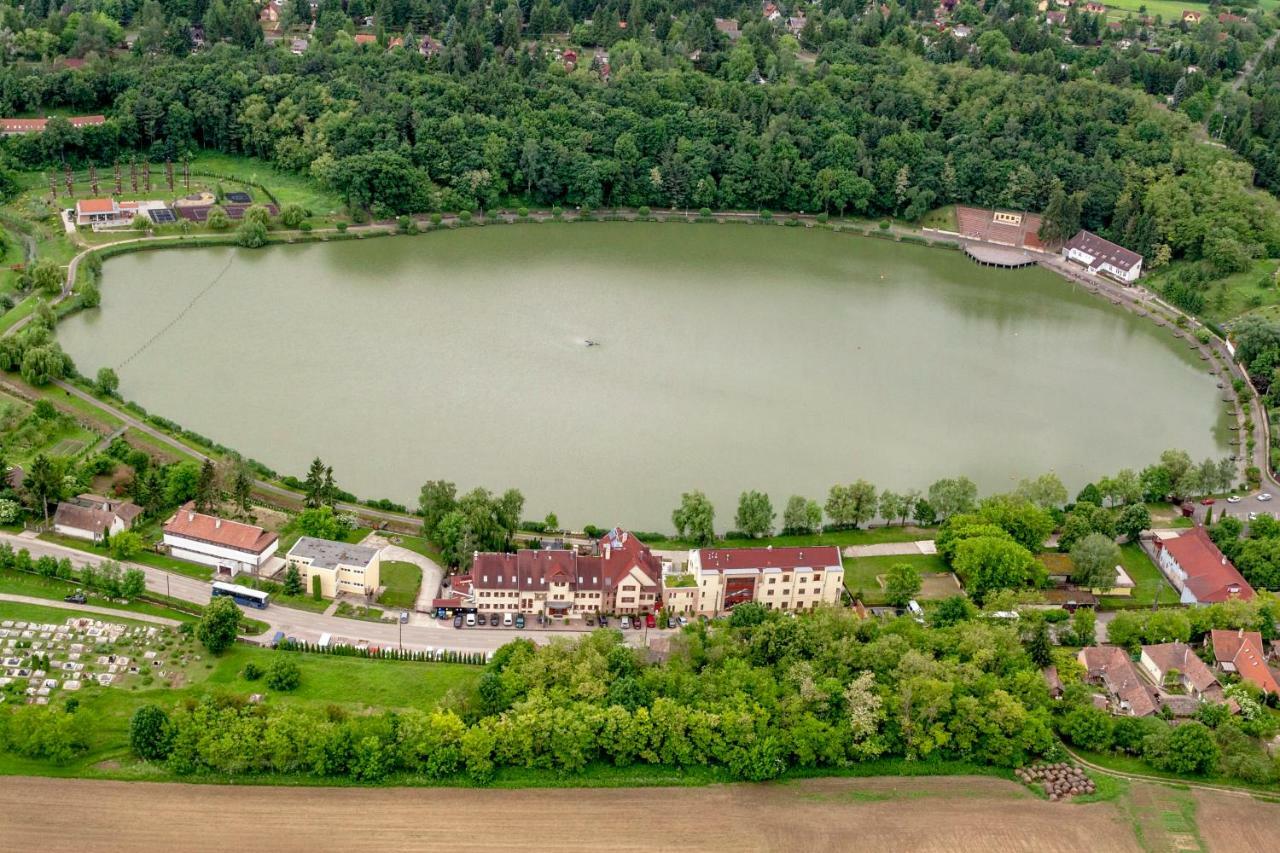 To Wellness Hotel Bánk 외부 사진